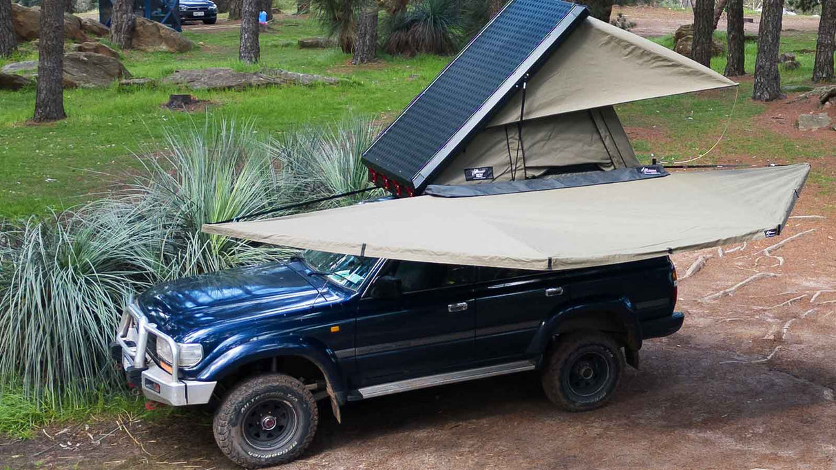 180-XT-MAX-Awning-3