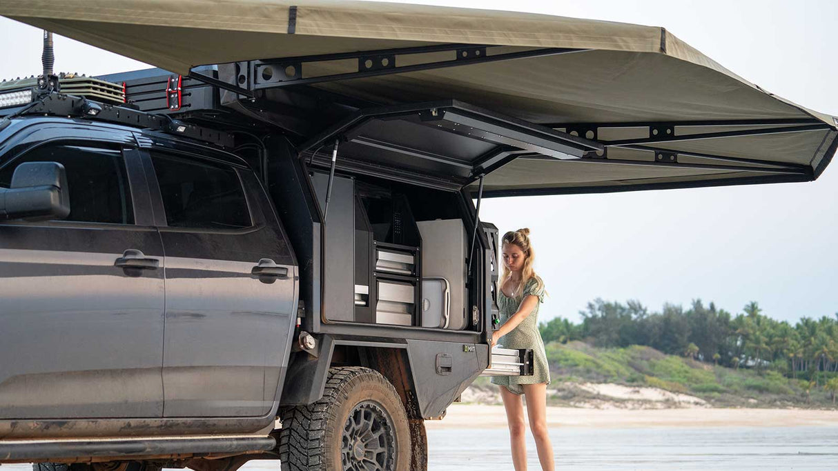 270-XT-MAX-Awning-2