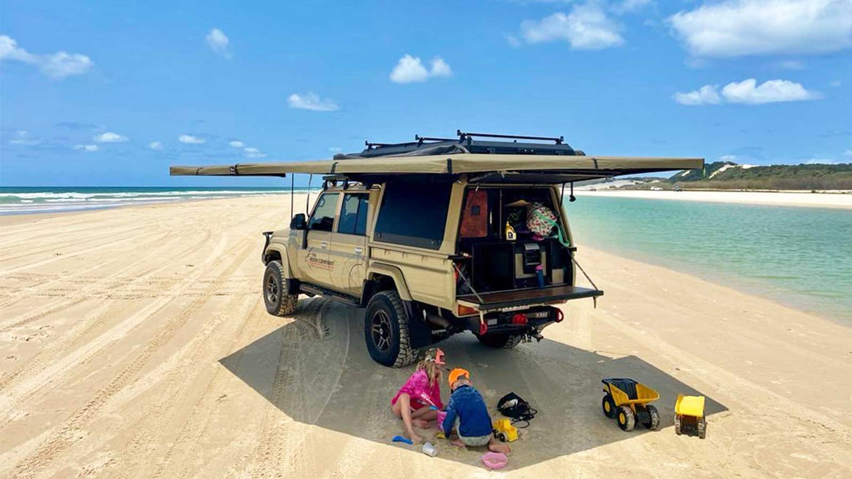 270-XT-MAX-Awning-7
