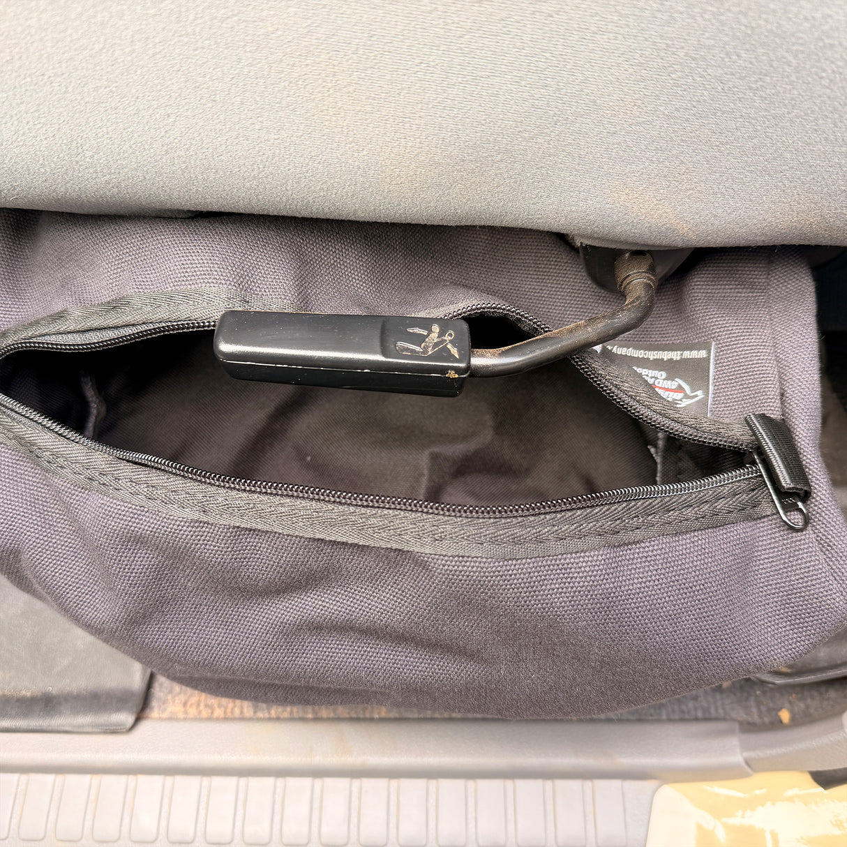 Toyota Landcruiser (J70) Series - Seat Side Bags - The Bush Company
