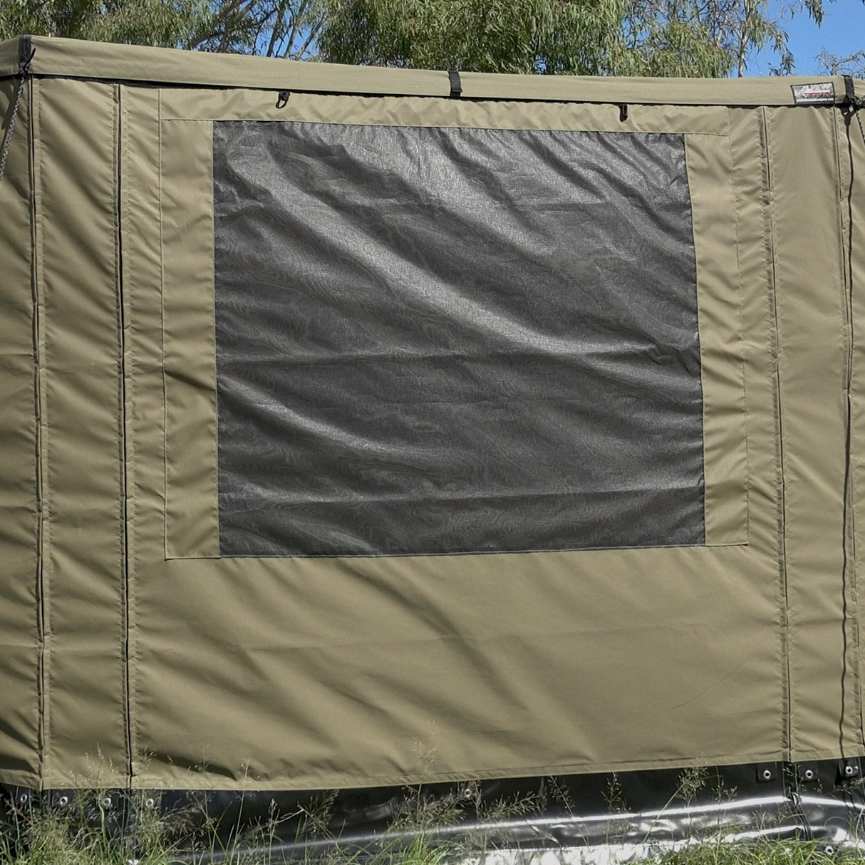 Wall Kit 270 XT MAX Awning - The Bush Company