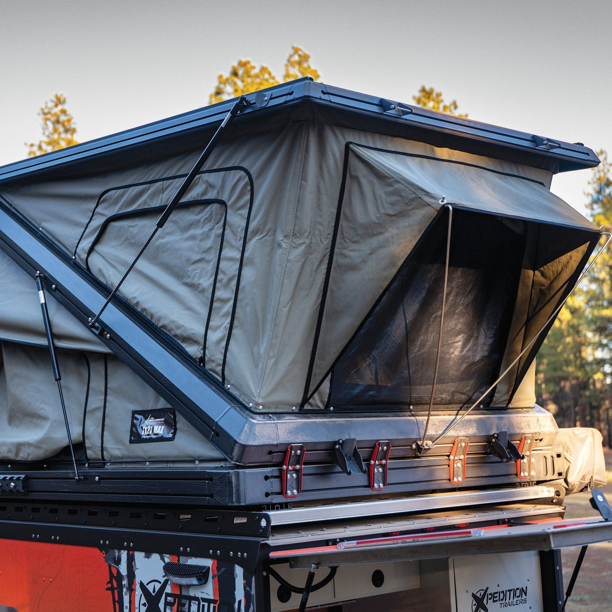 TX27 MAX Hardshell Rooftop Tent - The Bush Company