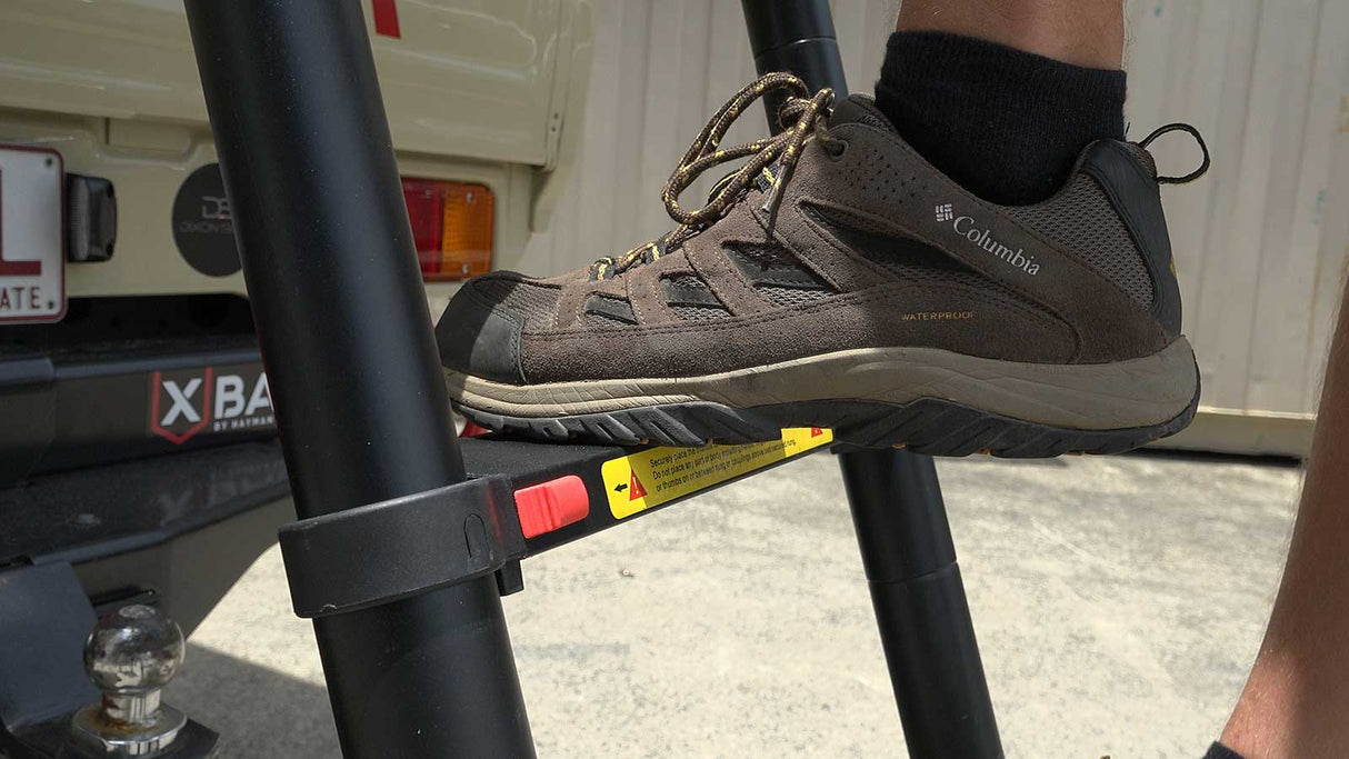 Deluxe-Telescopic-Ladder-9