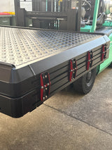 DX27 Clamshell Rooftop Tent s/n: 771 - The Bush Company