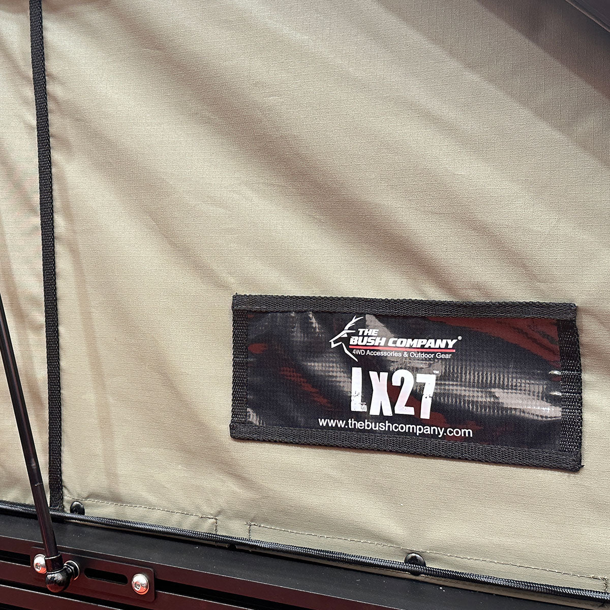 LX27 Clamshell Rooftop Tent
